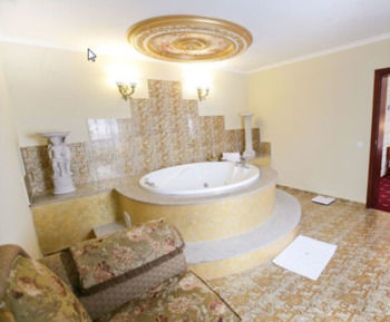 La Castel Hotel